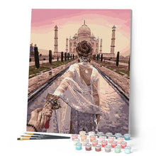 Laden Sie das Bild in den Galerie-Viewer, Malen nach Zahlen für Erwachsene | Spaziergang am romantischen Taj Mahal | Figured'Art