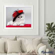 Laden Sie das Bild in den Galerie-Viewer, Malen nach Zahlen für Erwachsene | Elegante Katze und roter Hut | Figured'Art