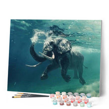 Laden Sie das Bild in den Galerie-Viewer, Malen nach Zahlen für Erwachsene | Schwimmender Elefant im Wasser | Figured'Art