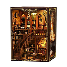 Laden Sie das Bild in den Galerie-Viewer, Book Nook - Bibliothek der alten Reime