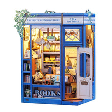 Laden Sie das Bild in den Galerie-Viewer, Book Nook - Literaturbuchhandlung