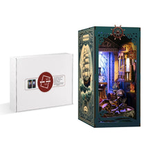 Laden Sie das Bild in den Galerie-Viewer, Book Nook - Rätsel auf dem Meeresgrund