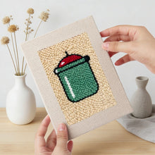 Laden Sie das Bild in den Galerie-Viewer, Punch Needle Set (4 Stück) mit Rahmen - Snackzeit 1