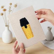 Laden Sie das Bild in den Galerie-Viewer, Punch Needle Set (4 Stück) mit Rahmen - Kawaii Schreibwaren 1