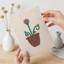 Laden Sie das Bild in den Galerie-Viewer, Punch Needle Set (4 Stück) mit Rahmen - Blühende Blumen Set