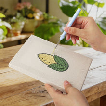 Laden Sie das Bild in den Galerie-Viewer, Punch Needle Set (4 Stück) mit Rahmen - Reichtum der Natur