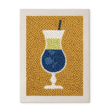 Laden Sie das Bild in den Galerie-Viewer, Punch Needle mit Rahmen - Cocktails 2 Figured'Art