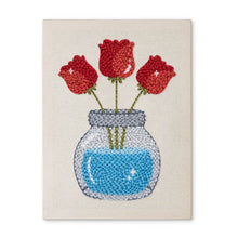 Laden Sie das Bild in den Galerie-Viewer, Punch Needle mit Rahmen - Tulpen im Glas Figured'Art