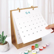 Laden Sie das Bild in den Galerie-Viewer, Malen nach Zahlen Kalender 2026 – Klassische Cocktails