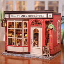 Laden Sie das Bild in den Galerie-Viewer, Miniaturhaus - Themse Buchhandlung