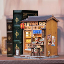Laden Sie das Bild in den Galerie-Viewer, Book Nook - Japanischer Feinkostladen