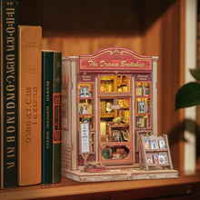 Laden Sie das Bild in den Galerie-Viewer, Book Nook - Theaterbuchhandlung