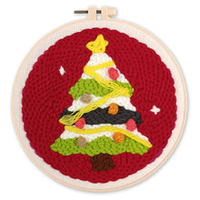Laden Sie das Bild in den Galerie-Viewer, Punch Needle set Weihnachtsbaum 3