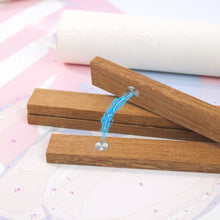 Laden Sie das Bild in den Galerie-Viewer, Malen nach Zahlen DIY Tür Banner - Lass es schneien