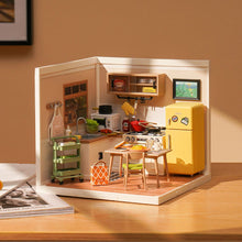 Laden Sie das Bild in den Galerie-Viewer, Miniaturhaus - Küche der Glücklichen Mahlzeiten