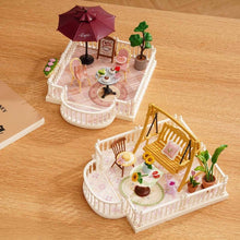 Laden Sie das Bild in den Galerie-Viewer, Miniaturhaus - Schicke Café-Terrasse