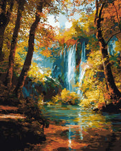 Laden Sie das Bild in den Galerie-Viewer, Malen nach Zahlen Figured'Art – Herbstwasserfall
