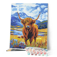 Laden Sie das Bild in den Galerie-Viewer, Highland Cow am See