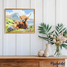 Laden Sie das Bild in den Galerie-Viewer, Highland Cow mit Kalb