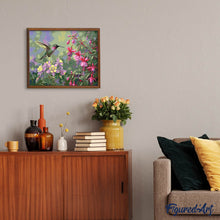 Laden Sie das Bild in den Galerie-Viewer, Flüstern des Kolibris