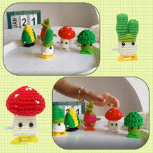 Laden Sie das Bild in den Galerie-Viewer, Amigurumi Häkelset - Lustige Gemüse