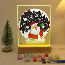 Laden Sie das Bild in den Galerie-Viewer, LED Präsentationssockel aus Holz Malen nach Zahlen 15x20 cm - Weihnachtsmann 06