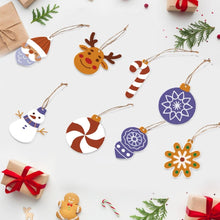 Laden Sie das Bild in den Galerie-Viewer, Malen nach Zahlen Weihnachtsdekoration – Schneeflocken und Kugeln Figured'Art
