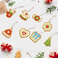 Laden Sie das Bild in den Galerie-Viewer, Malen nach Zahlen Weihnachtsdekoration – Hut, Handschuhe, Weihnachtsbaum und Pferd Figured'Art
