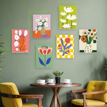 Laden Sie das Bild in den Galerie-Viewer, Mini Malen nach Zahlen 15x20cm (6 Stück) - Abstrakte Blumenvasen