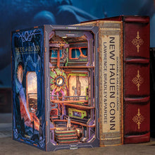 Laden Sie das Bild in den Galerie-Viewer, Book Nook - Das Auge des alten Gottes