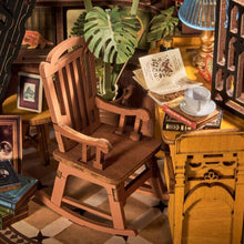 Laden Sie das Bild in den Galerie-Viewer, Book Nook - Stilles Eckbüro