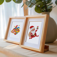 Laden Sie das Bild in den Galerie-Viewer, Mini Diamond Painting 15x20 cm (2 Stück) - Tomatensaft und Weihnachtsmann