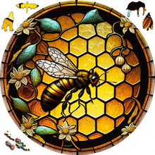 Laden Sie das Bild in den Galerie-Viewer, 2D Holzpuzzle – Bienenstock