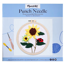 Laden Sie das Bild in den Galerie-Viewer, Punch Needle Marienkäfer auf einer Sonnenblume