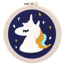 Laden Sie das Bild in den Galerie-Viewer, Punch Needle set Einhorn