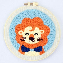 Laden Sie das Bild in den Galerie-Viewer, Punch Needle set Löwe