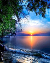 Laden Sie das Bild in den Galerie-Viewer, Diamond Painting – Sonnenuntergang und Wellen
