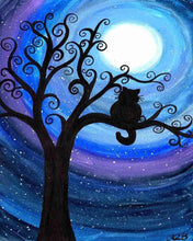 Laden Sie das Bild in den Galerie-Viewer, Diamond Painting – Katze auf einem Baum | Figured'Art