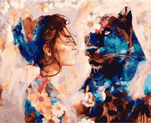 Laden Sie das Bild in den Galerie-Viewer, Malen nach Zahlen für Erwachsene | Frau und scharzer Panther | Figured'Art