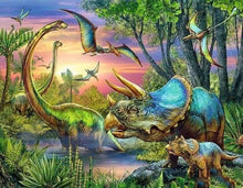 Laden Sie das Bild in den Galerie-Viewer, Diamond Painting, Dinosaurier