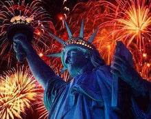 Laden Sie das Bild in den Galerie-Viewer, Diamond Painting, Feuerwerk in New York