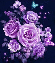 Laden Sie das Bild in den Galerie-Viewer, Diamond Painting, Lila Blumen und Schmetterlinge
