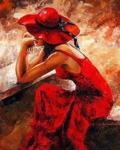Laden Sie das Bild in den Galerie-Viewer, Malen nach Zahlen für Erwachsene | Frau im roten Kleid und Hut | Figured'Art